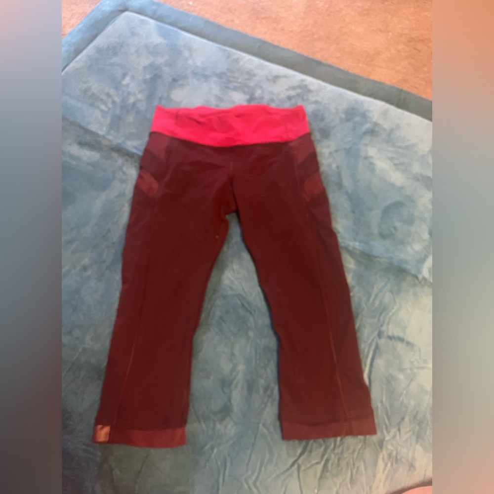 Lululemon cropped leggings